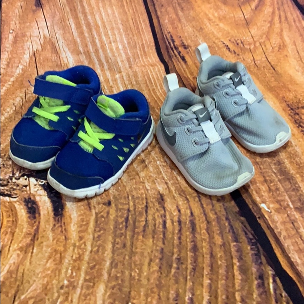 Nike Tennis shoes bundle